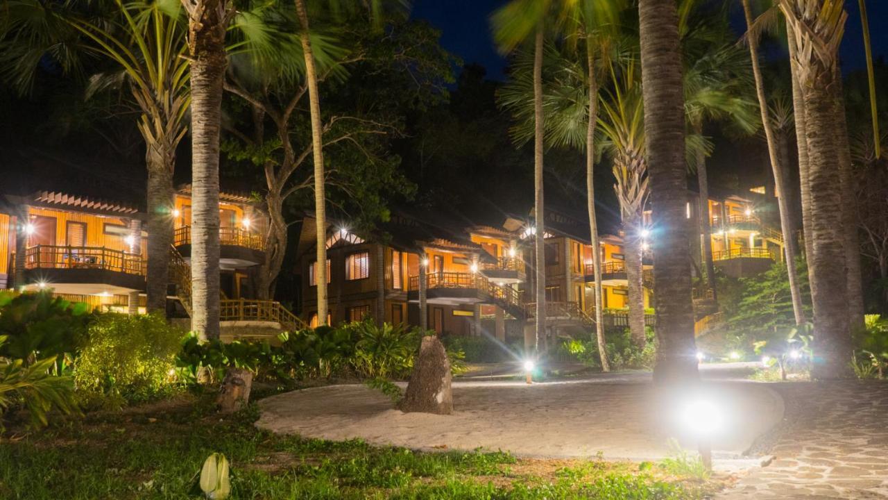 Hotel Fridays Puerto Galera Esterno foto